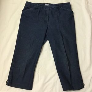 Laura Scott Denim Capris